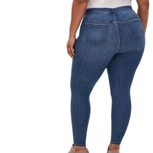 Torrid Dark Denim Lean Skinny Jean Size 2T